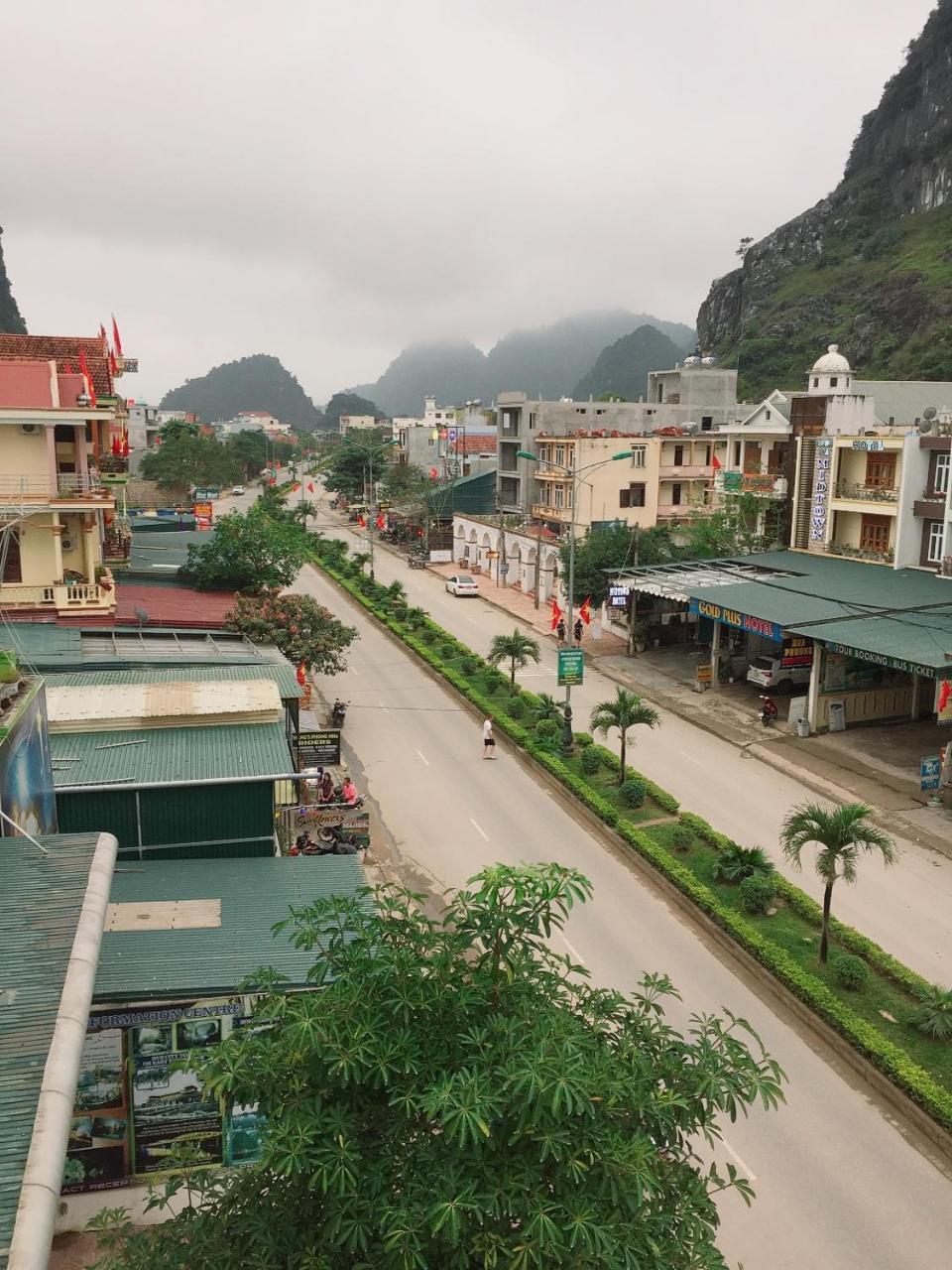 Golden Forest Homestay Phong Nha Exterior photo